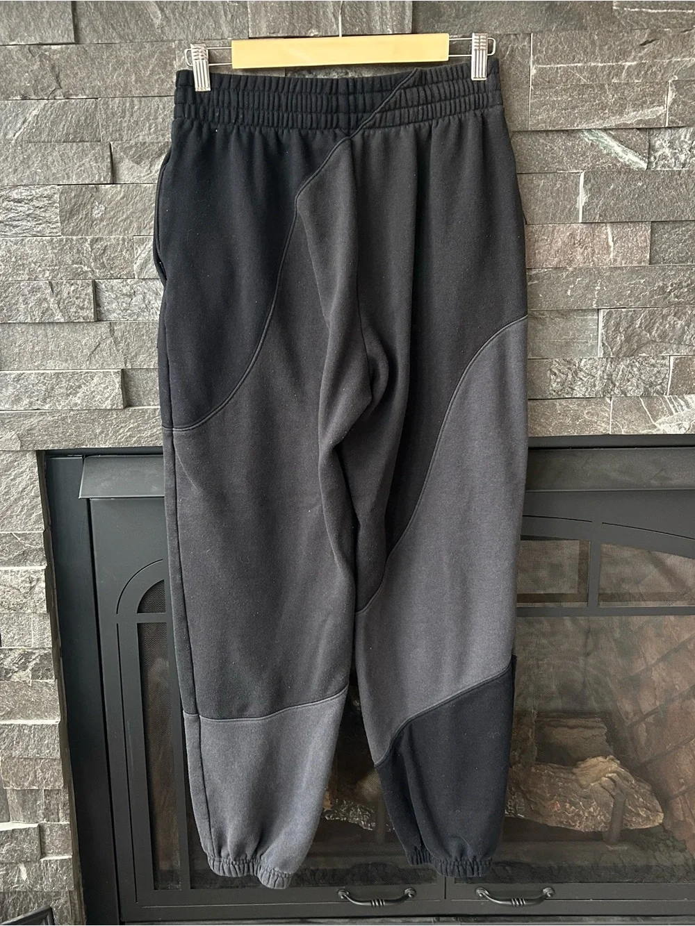Alo Yoga “Make Waves” Sweatpants in Black/Charcoal/Light Gray Colorway